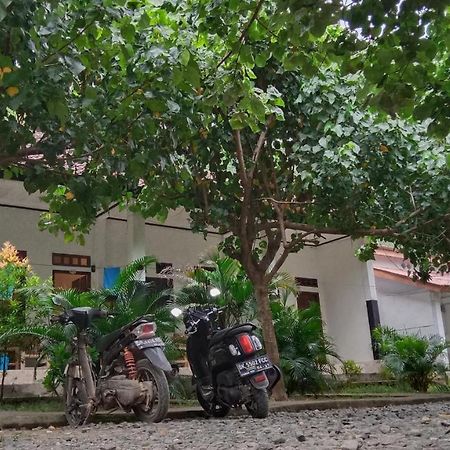 Nanda Homestay Kuta  Экстерьер фото