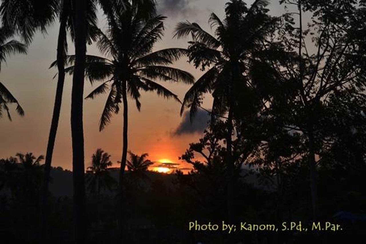 Nanda Homestay Kuta  Экстерьер фото