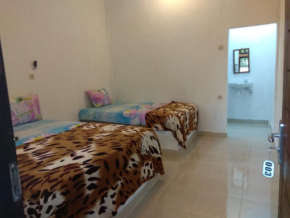 Nanda Homestay Kuta  Экстерьер фото